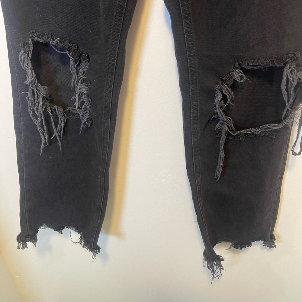 Free People We the Free black distressed jeans women's size 26 - Picture 3 of 4